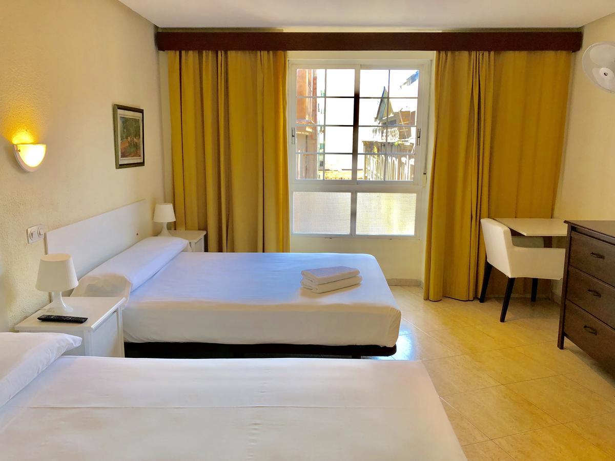 Hostal Arriaza - Madrid — Photos 2